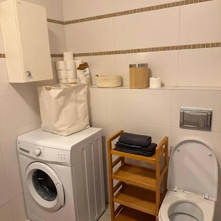 Nowoczesne Mieszkanie W Centrum Gliwic *